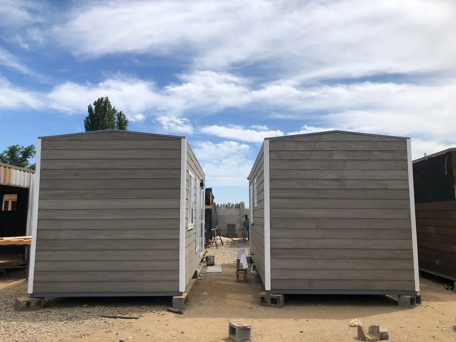 Carpen Containers Services Srls