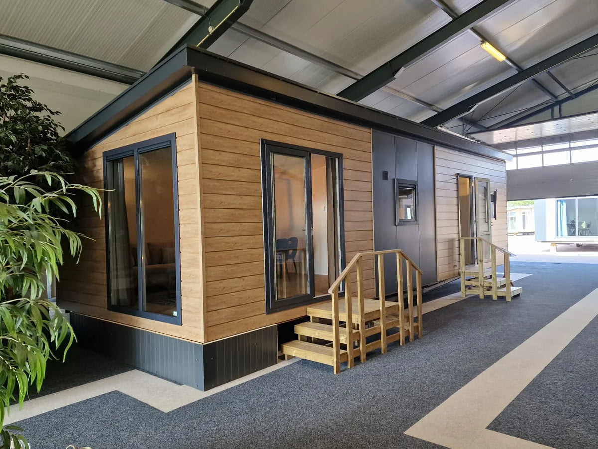  Carpen Containers Services Srls