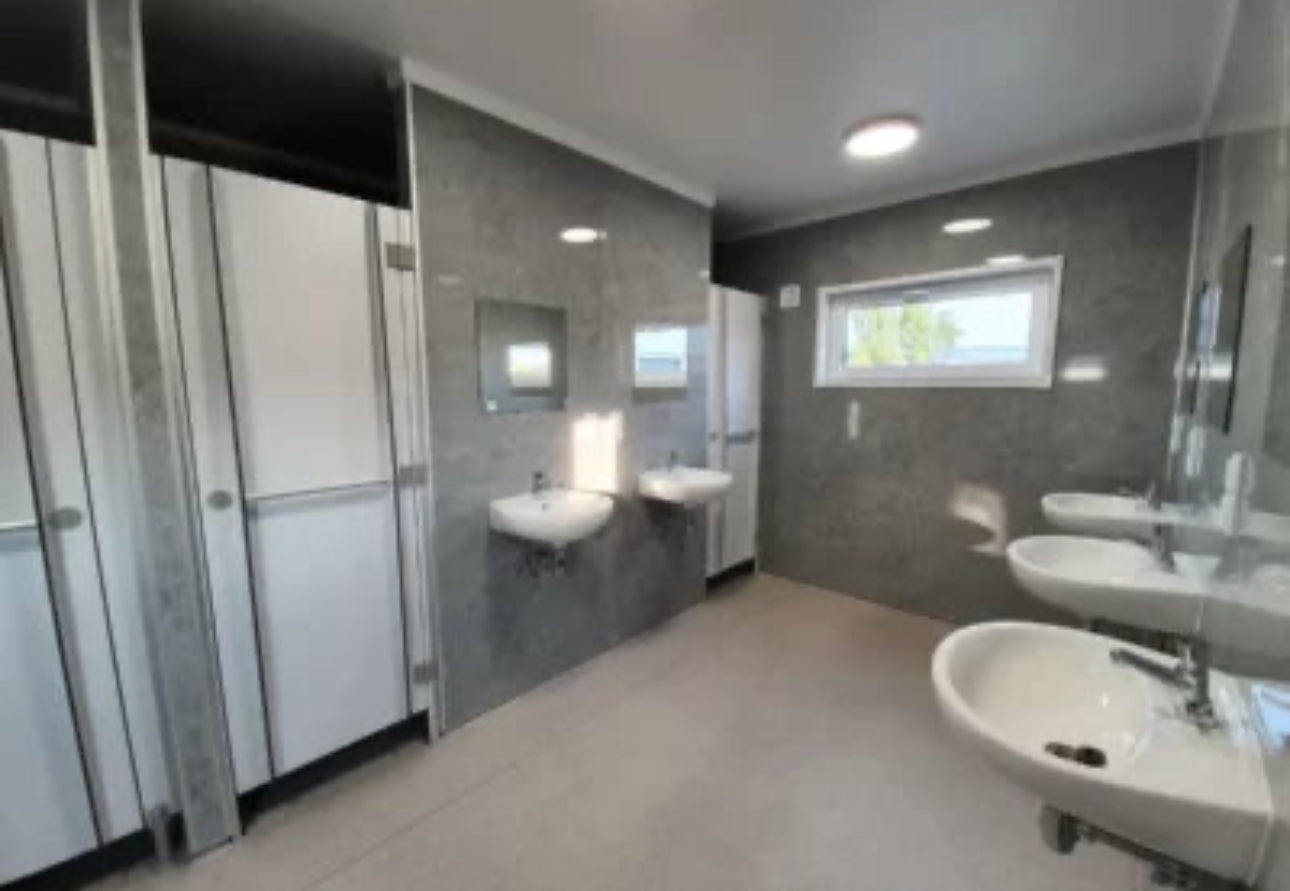  Carpen Containers Services Srls