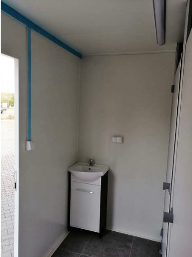  Carpen Containers Services Srls