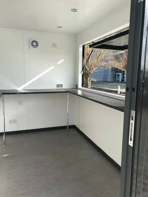  Carpen Containers Services Srls