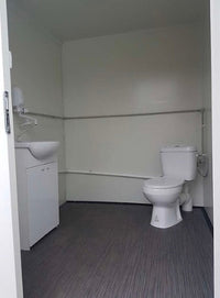  Carpen Containers Services Srls