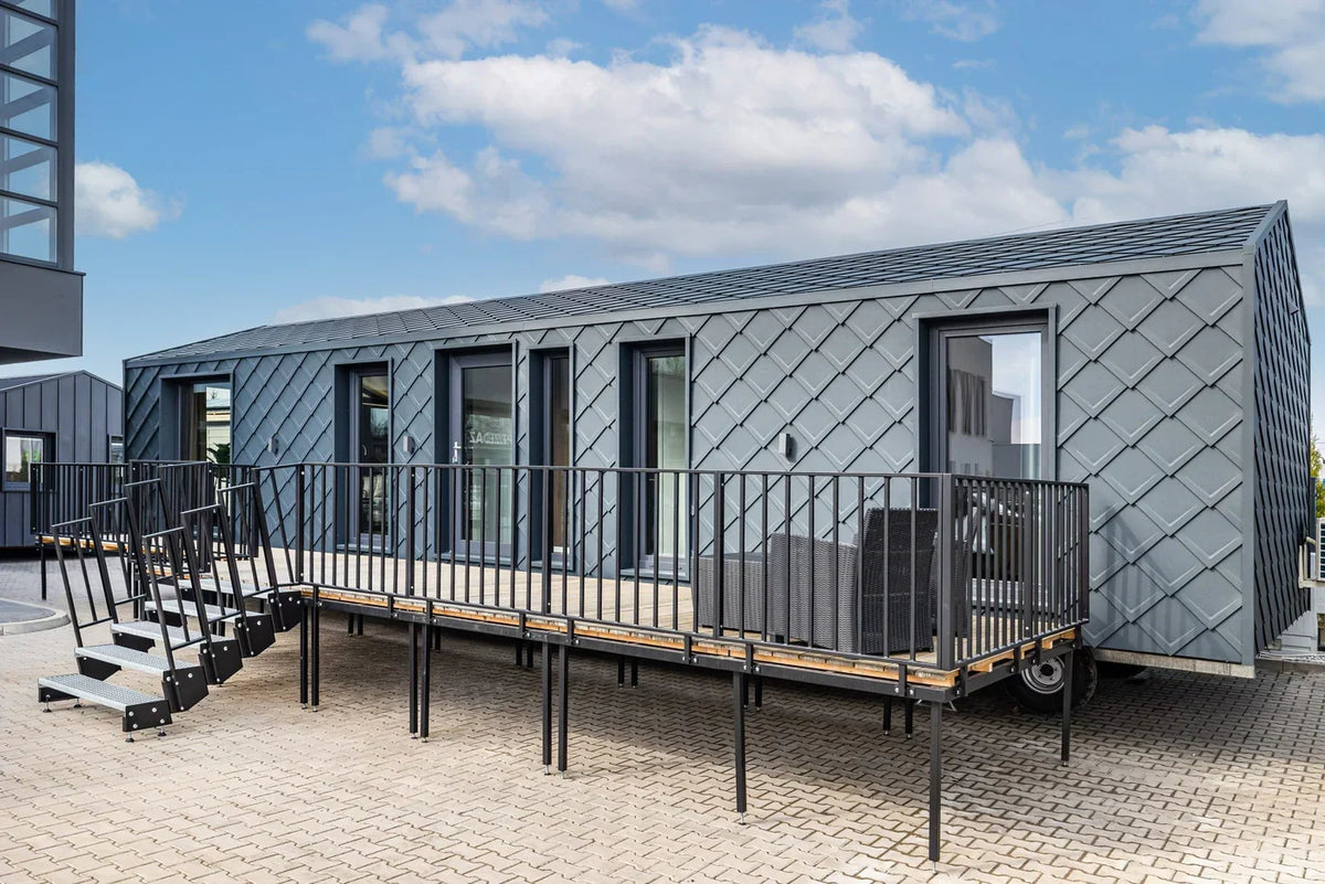  Carpen Containers Services Srls