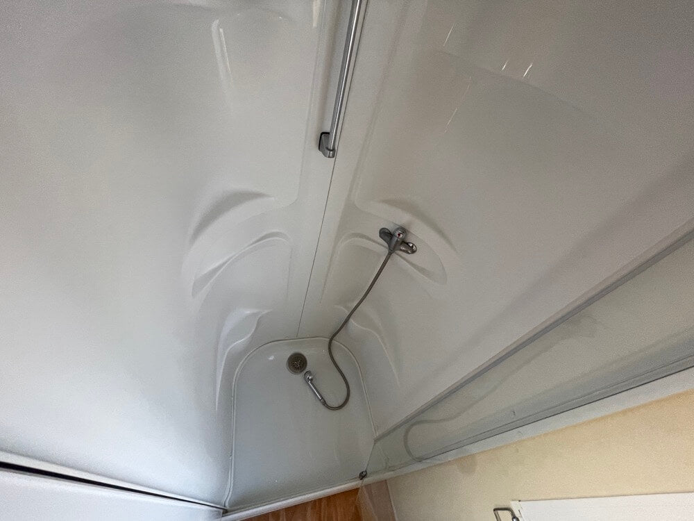  Carpen Containers Services Srls