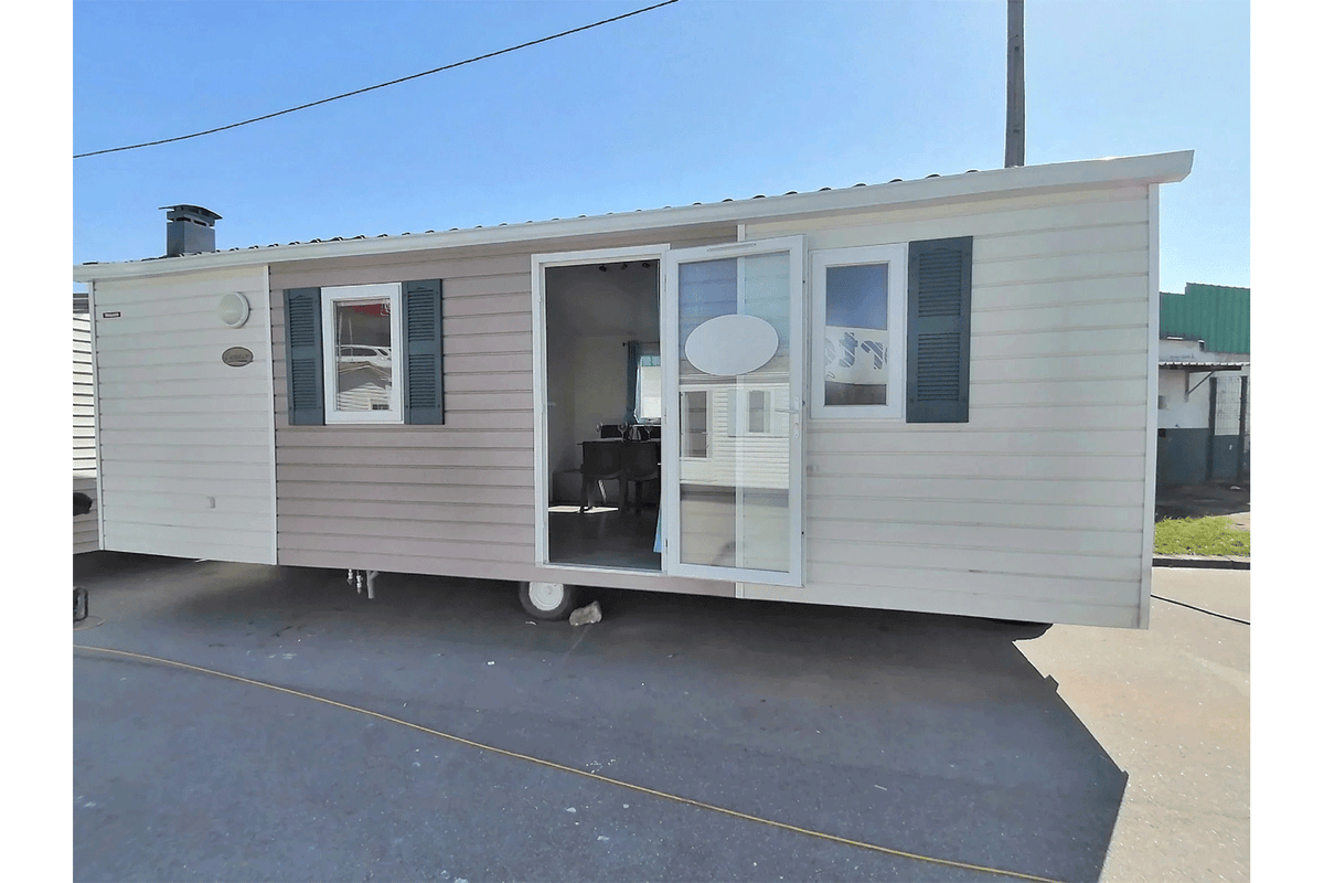  Carpen Containers Services Srls