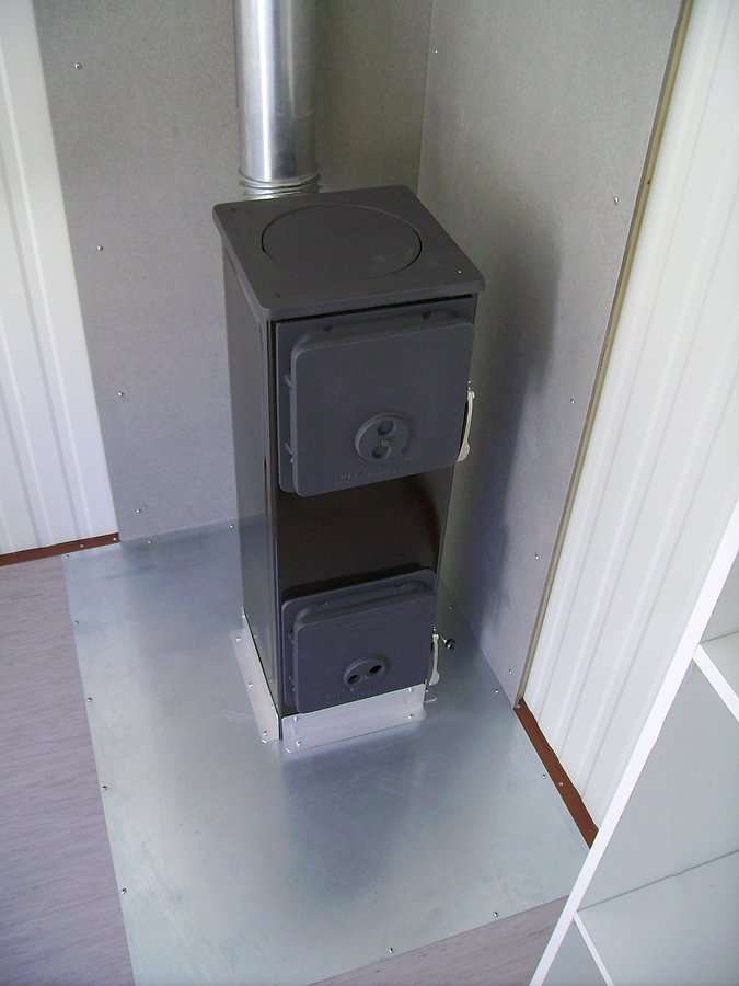  Carpen Containers Services Srls