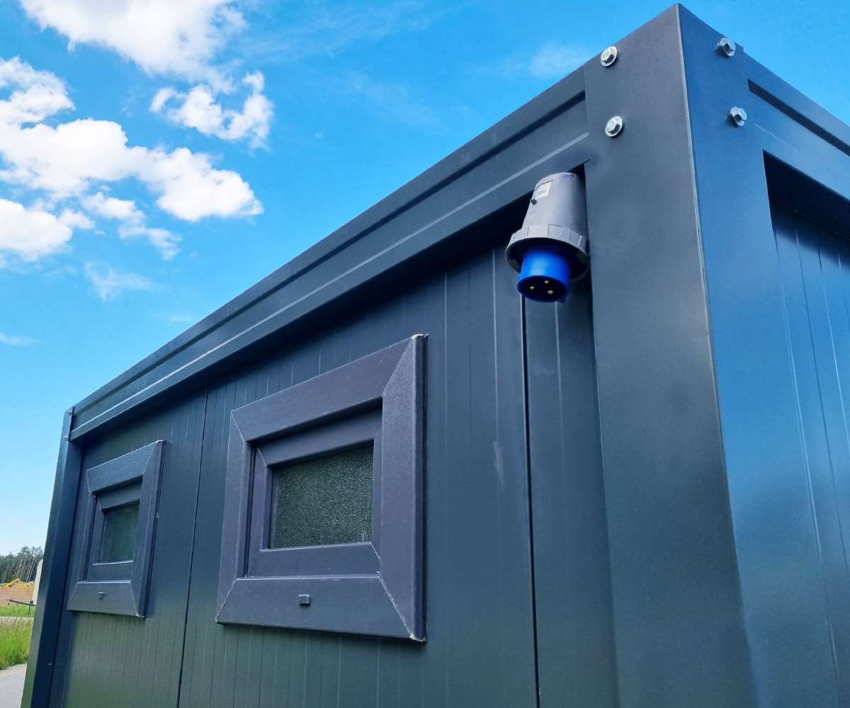 Carpen Containers Services Srls
