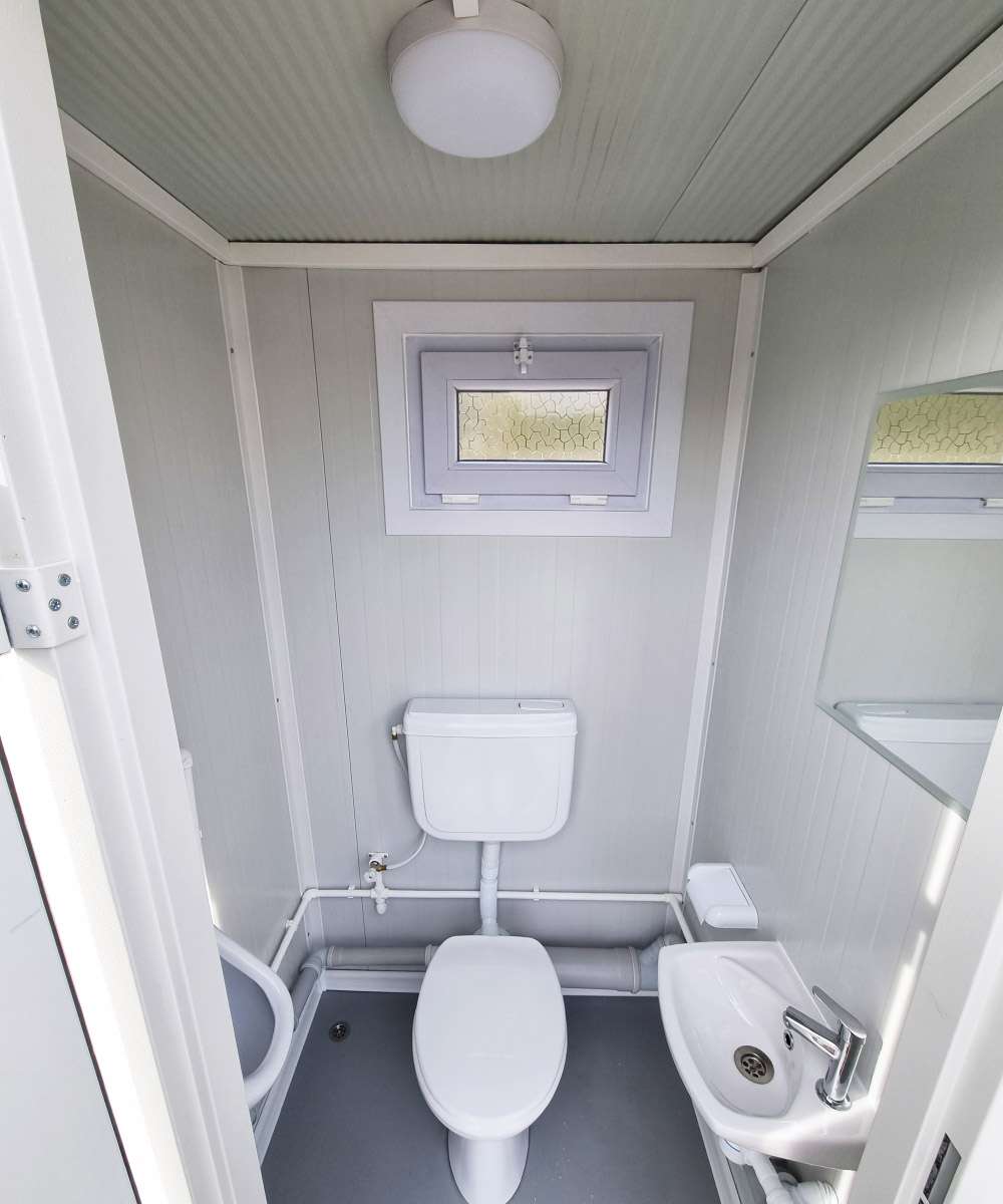  Carpen Containers Services Srls