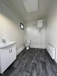  Carpen Containers Services Srls