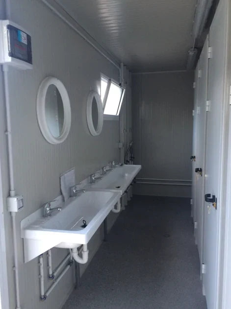 Carpen Containers Services Srls