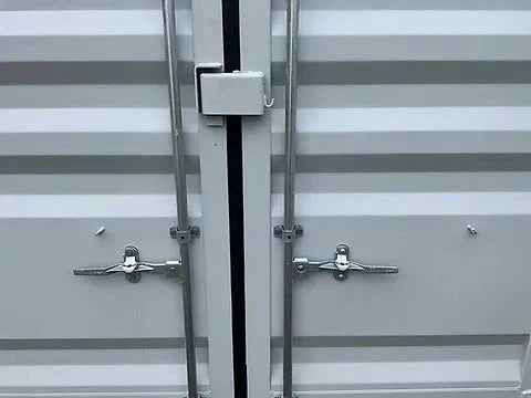  Carpen Containers Services Srls