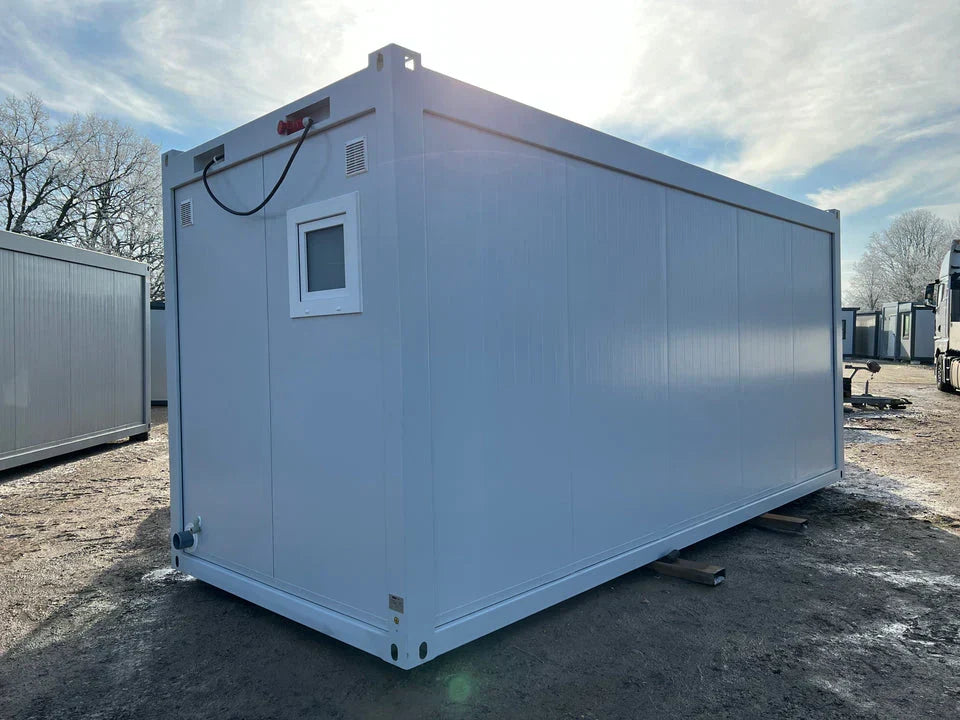  Carpen Containers Services Srls