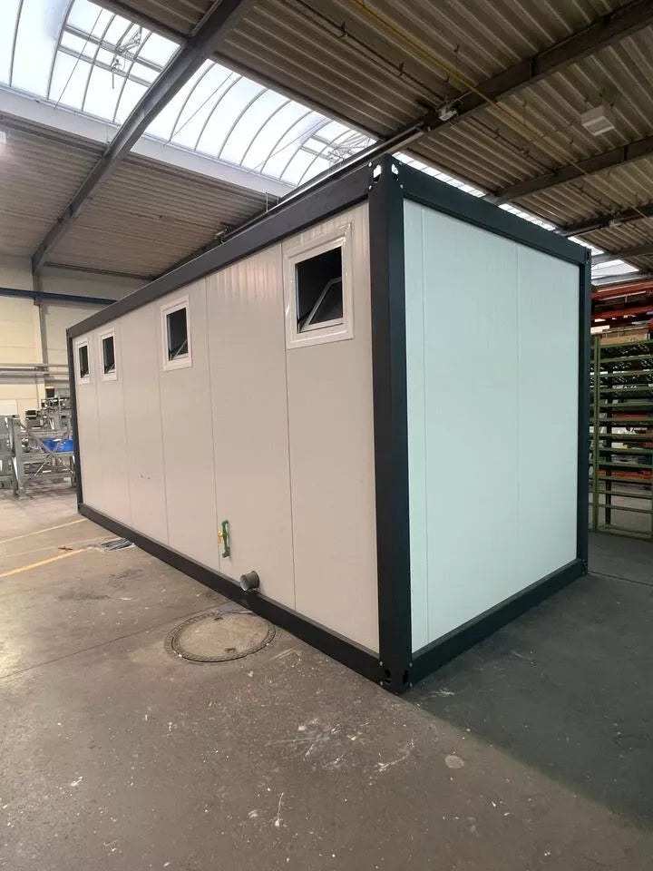  Carpen Containers Services Srls