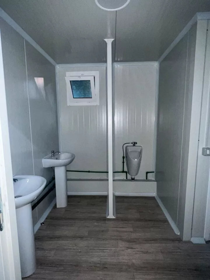  Carpen Containers Services Srls